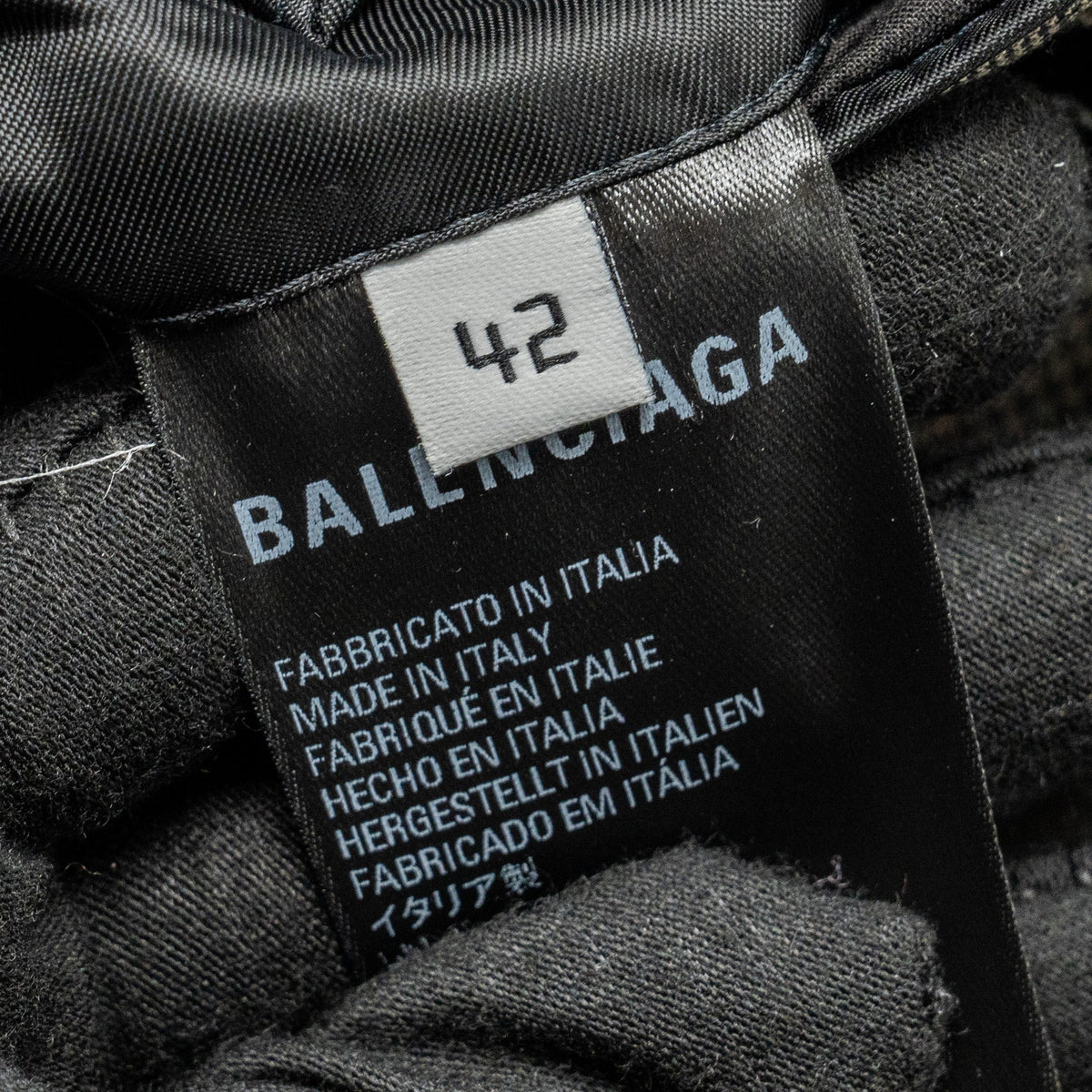 Balenciaga authentic luxury handbag Grey leather craftsmanship