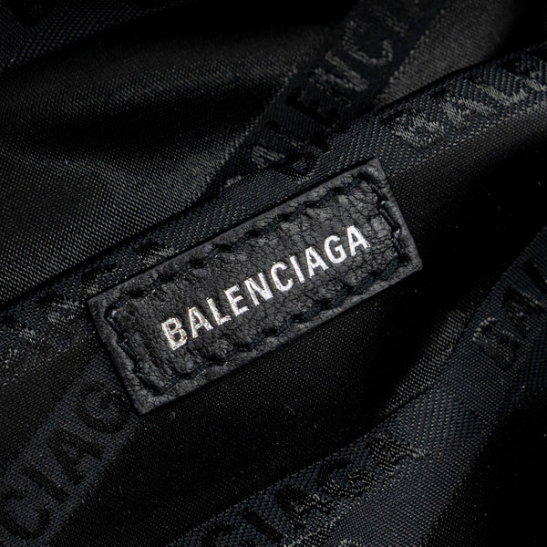 Balenciaga authentic luxury handbag Black calf craftsmanship