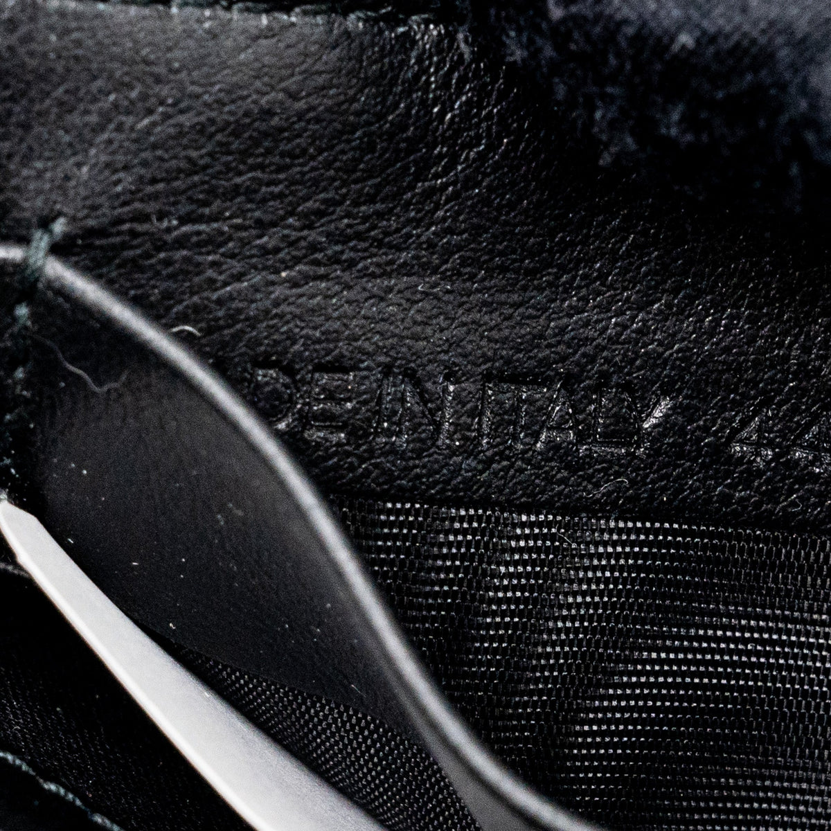 Balenciaga authentic luxury handbag Black calf craftsmanship
