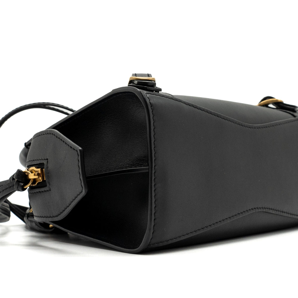 Balenciaga authentic luxury handbag Black calf craftsmanship