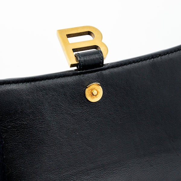 Balenciaga authentic luxury handbag Black calf craftsmanship