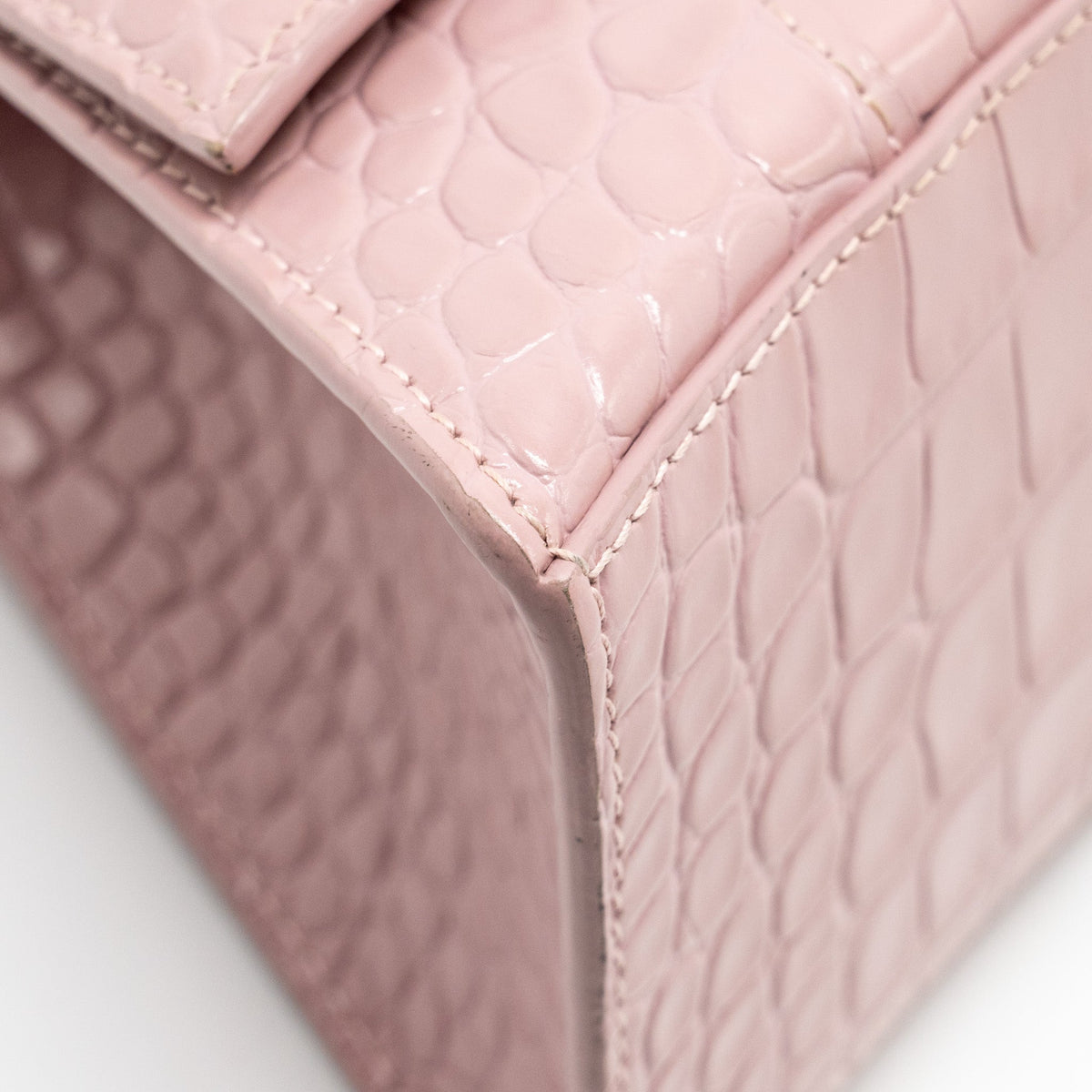 Balenciaga authentic luxury handbag Pink calf craftsmanship