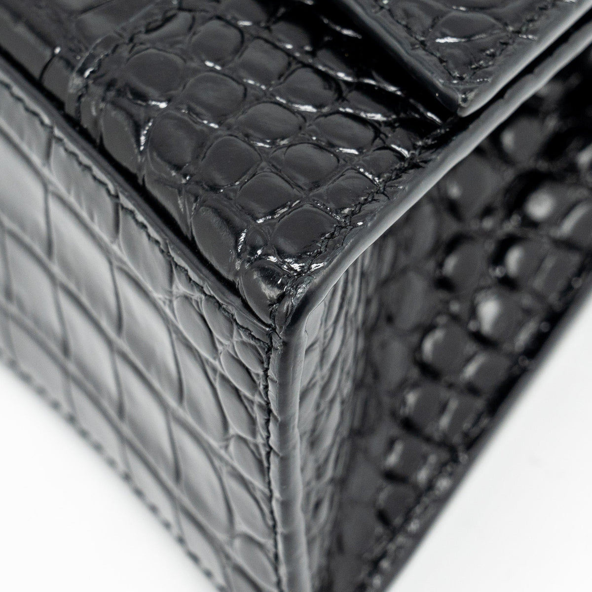 Balenciaga authentic luxury handbag Black calf craftsmanship