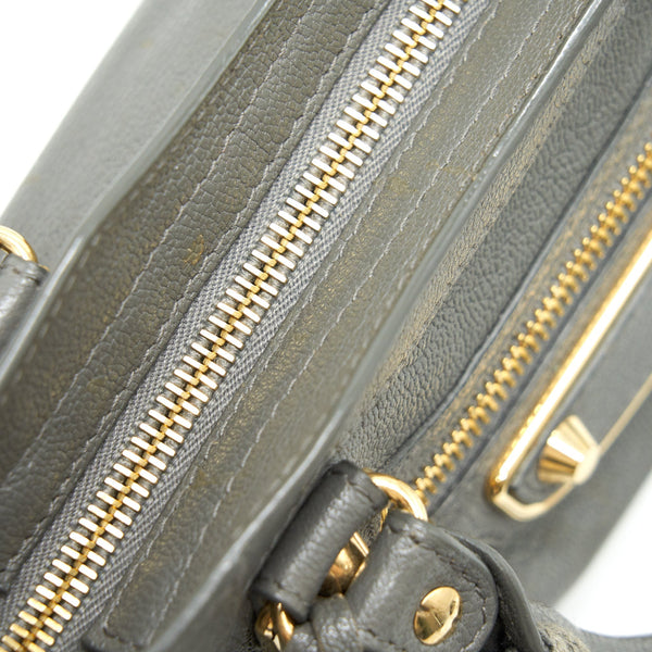 Balenciaga authentic luxury handbag Grey leather craftsmanship