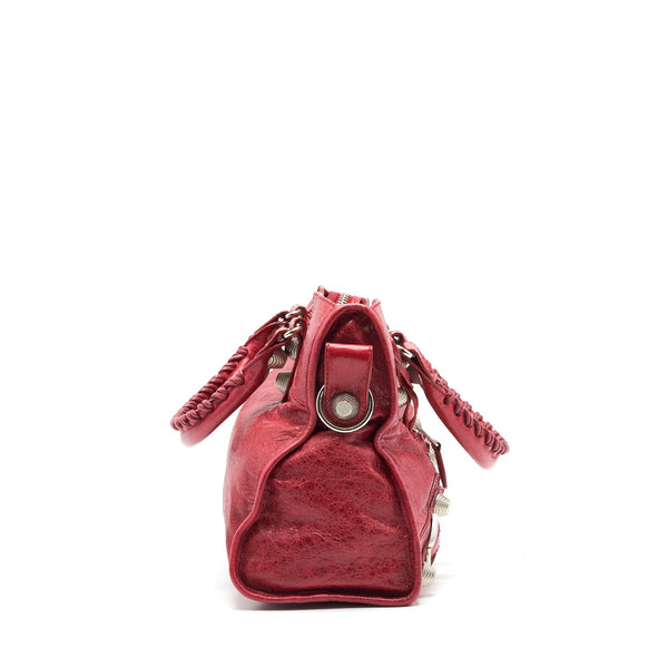 Balenciaga authentic luxury handbag Red leather craftsmanship