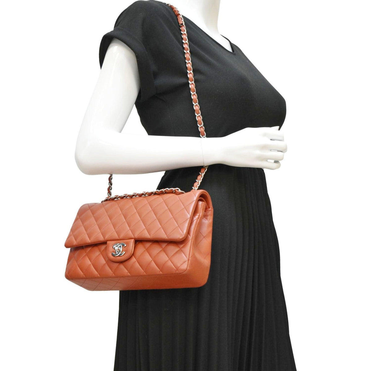 Chanel Bags Chanel Classic Medium Double Flap Quilted Leather Shoulder Bag Red Luxury Designer Leather Handbag