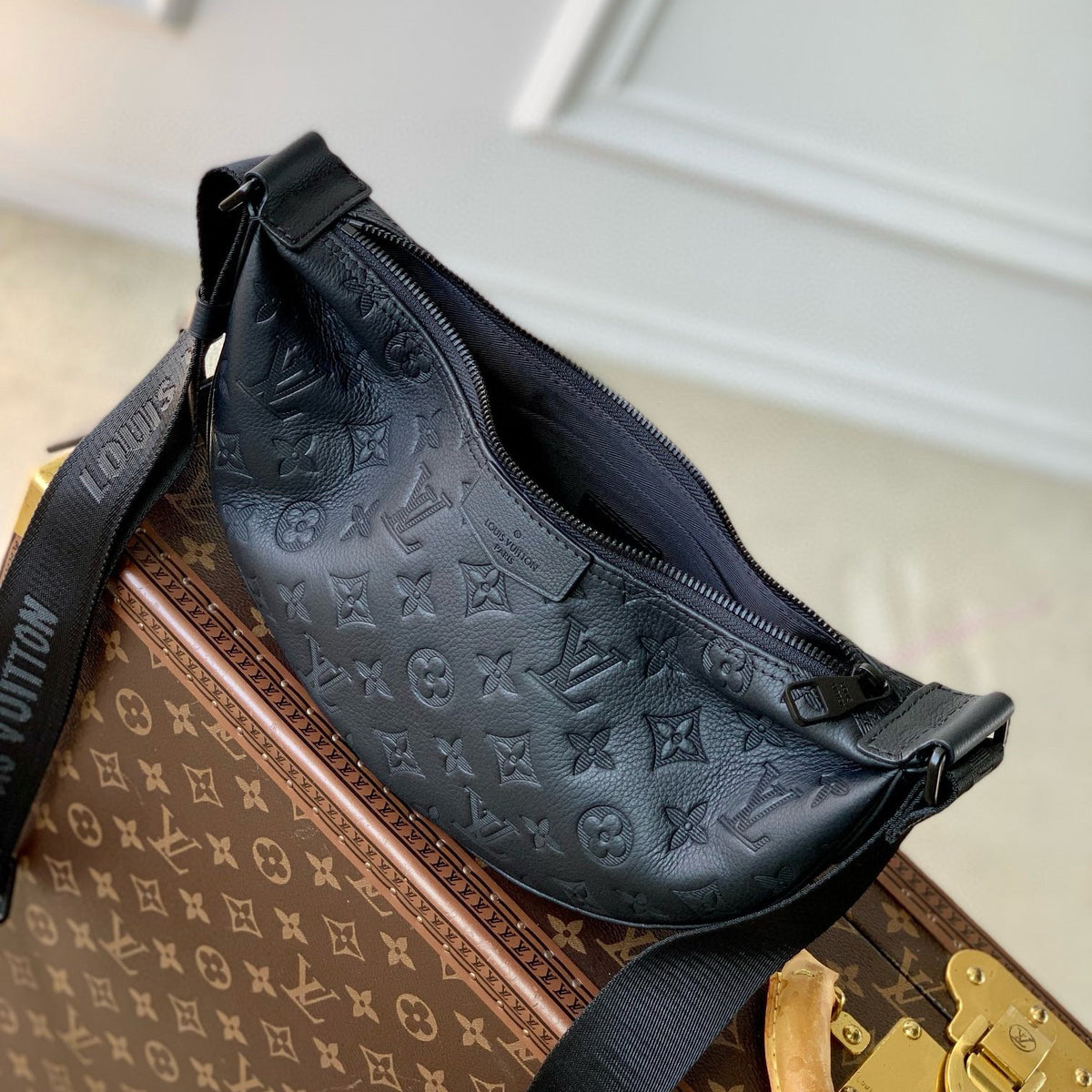 Louis Vuitton Bags- Louis Vuitton Lou Hamac Bag Premium Designer Shoulder Bag