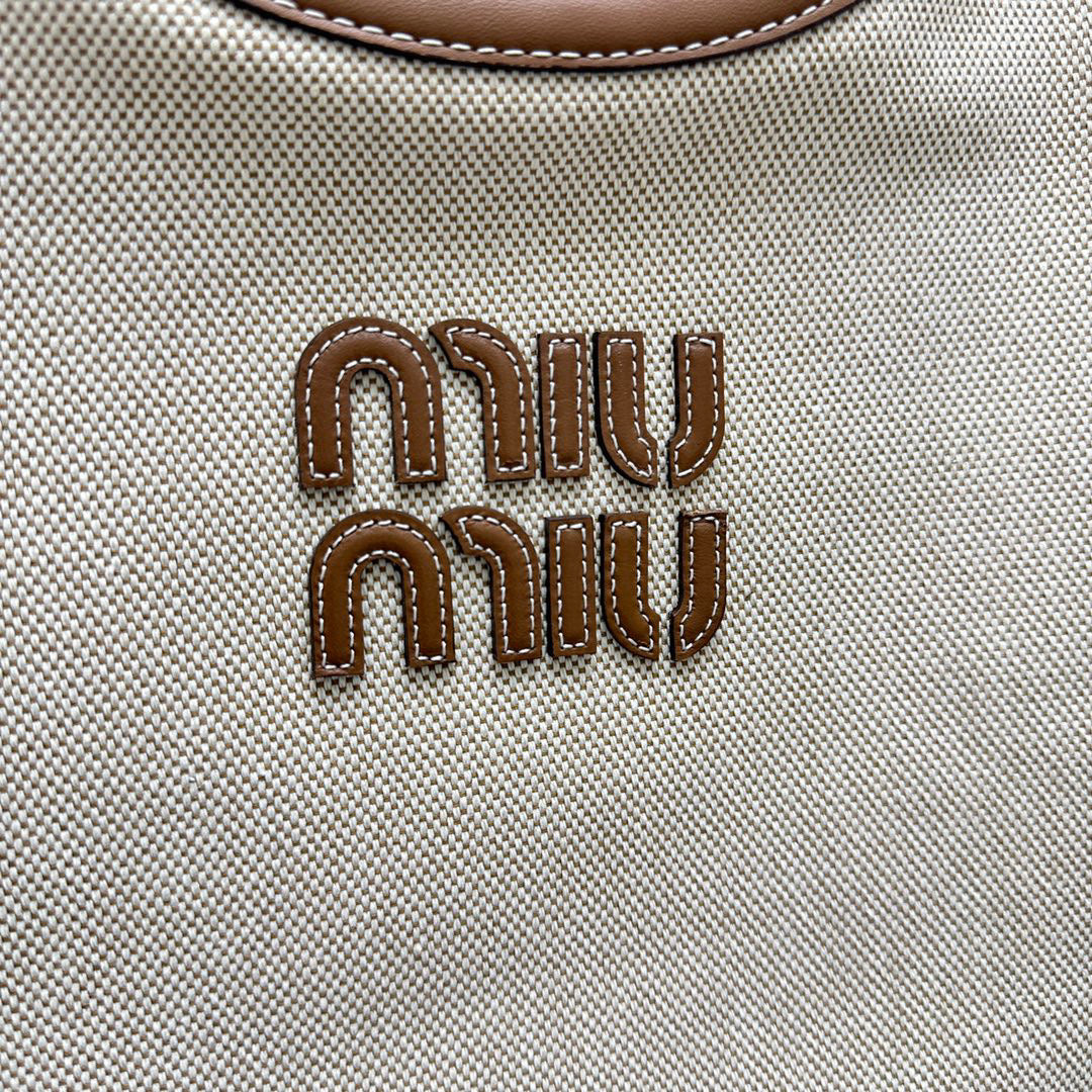 Bags- Miu M Ivy Cannete Bag Elegant Everyday Designer Handbag