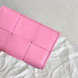 Bottega Veneta Wallet Nd detail shot – authentic designer craftsmanship