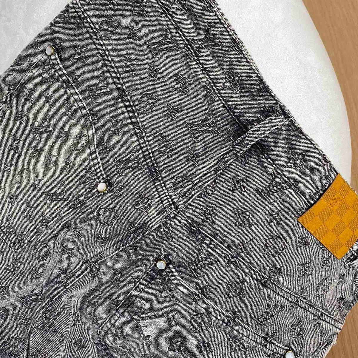 Louis Vuitton Jeans- Louis Vuitton Lou Denim Shorts Classic Everyday Designer Jeans