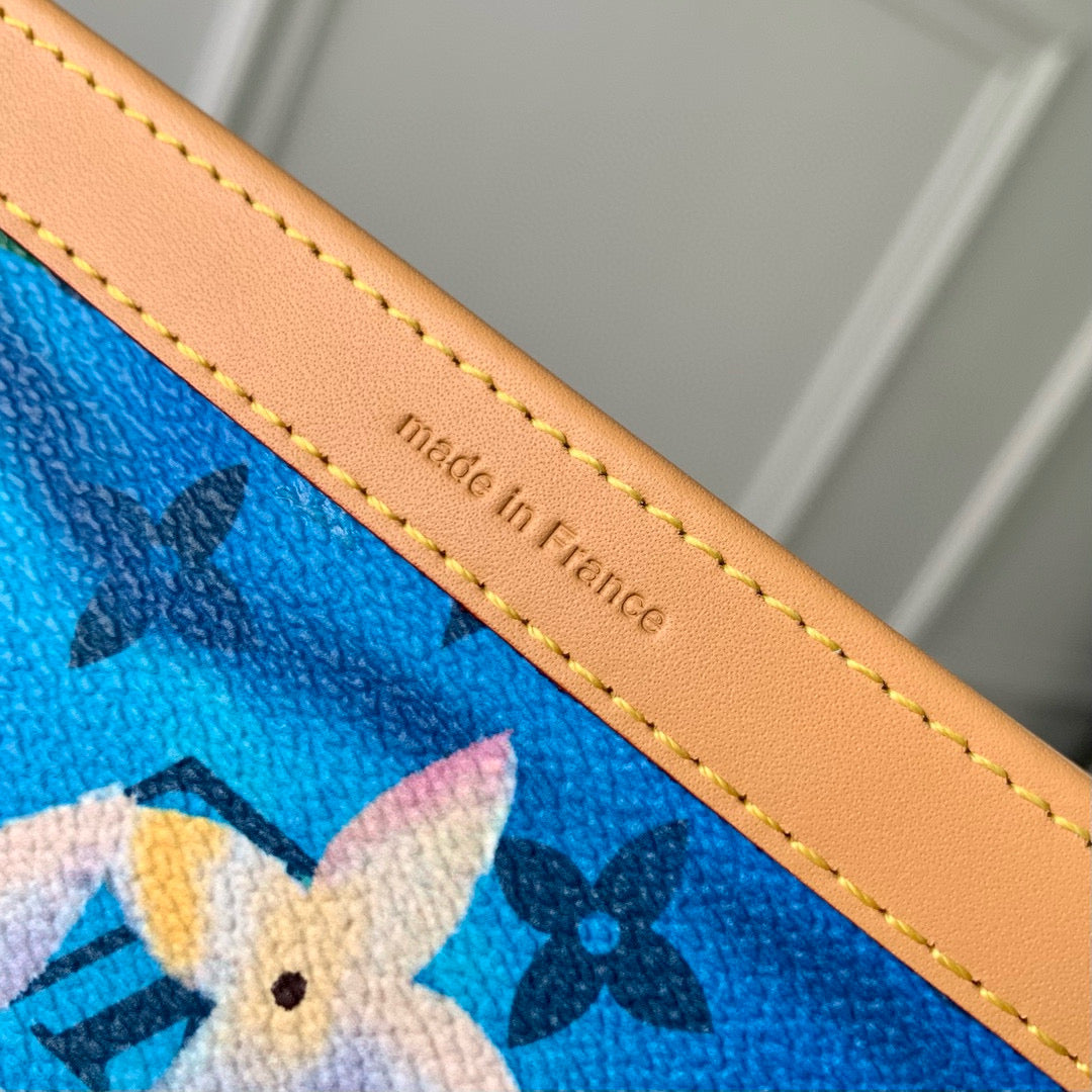 Louis Vuitton Wallets- Louis Vuitton Lou Gaston Wearable Wallet Compact Luxury Card Wallet