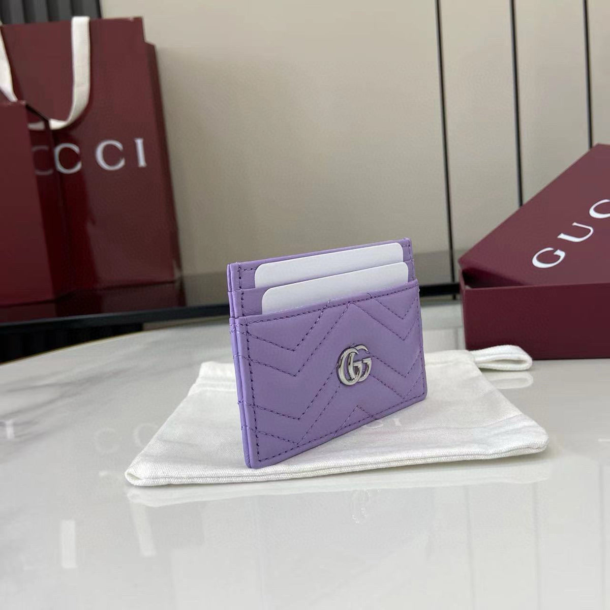 Gucci Wallets- Gucci Card Holder Elegant Everyday Leather Wallet