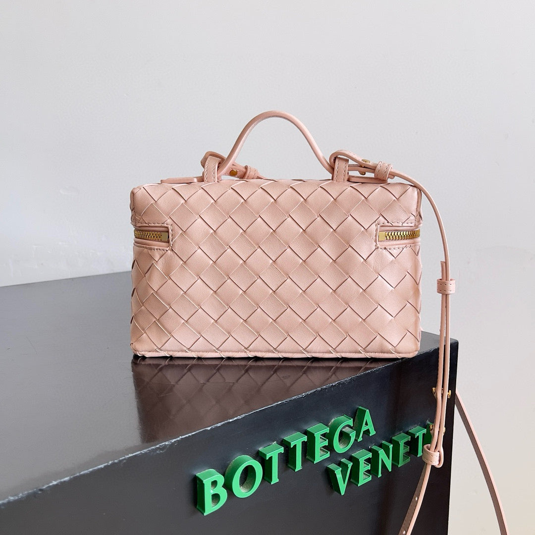 Bags? Bott V Bang Bang Bag Elegant Everyday Designer Handbag