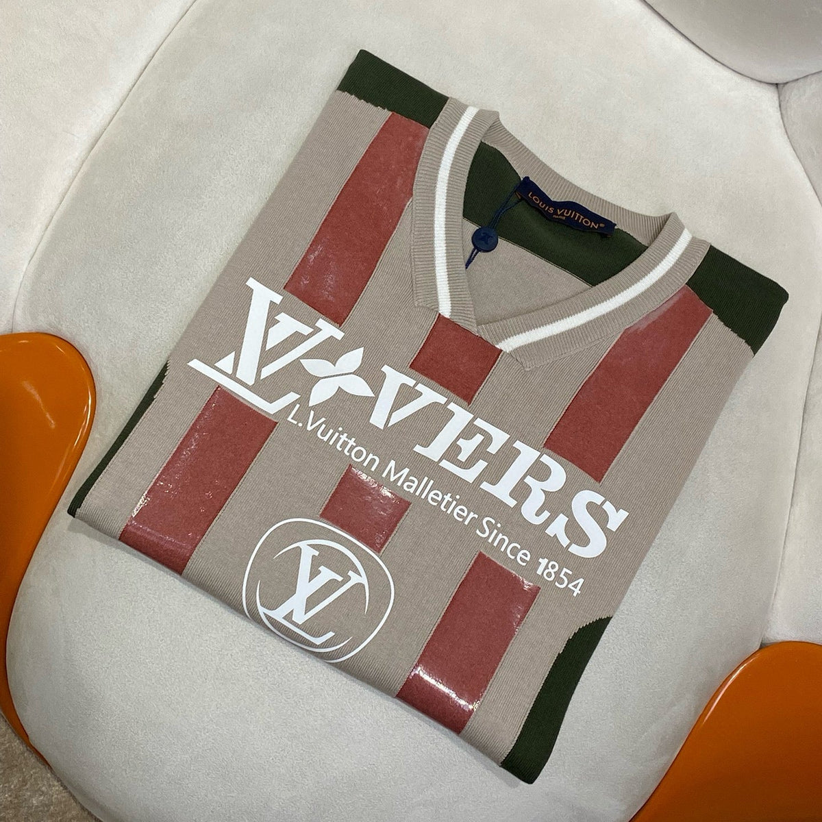 Louis Vuitton T-Shirts- Louis Vuitton Lou T-shirt Casual Everyday Designer Tee