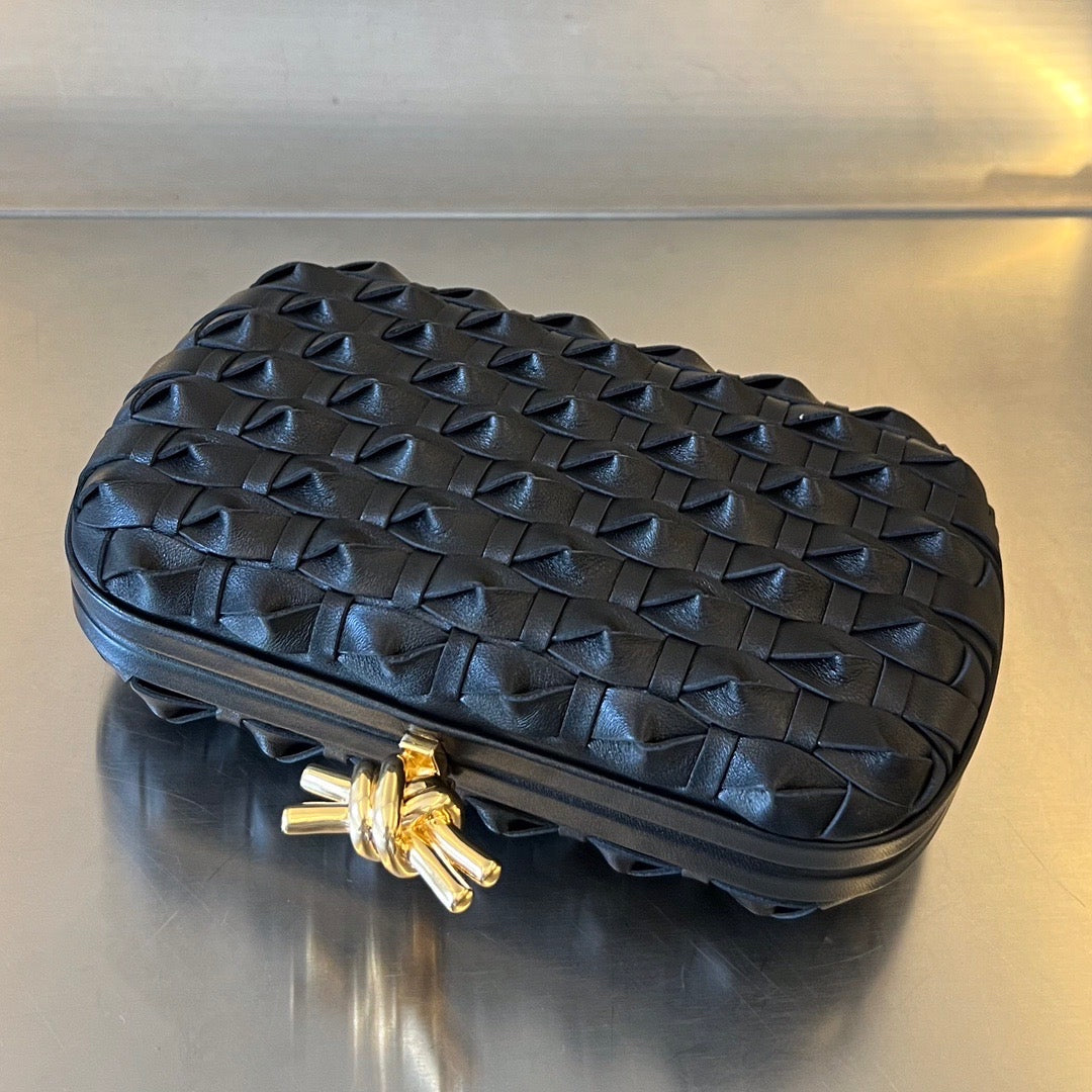 Bottega Veneta Accessories- Bottega Veneta Knot Premium Everyday Designer Accessory