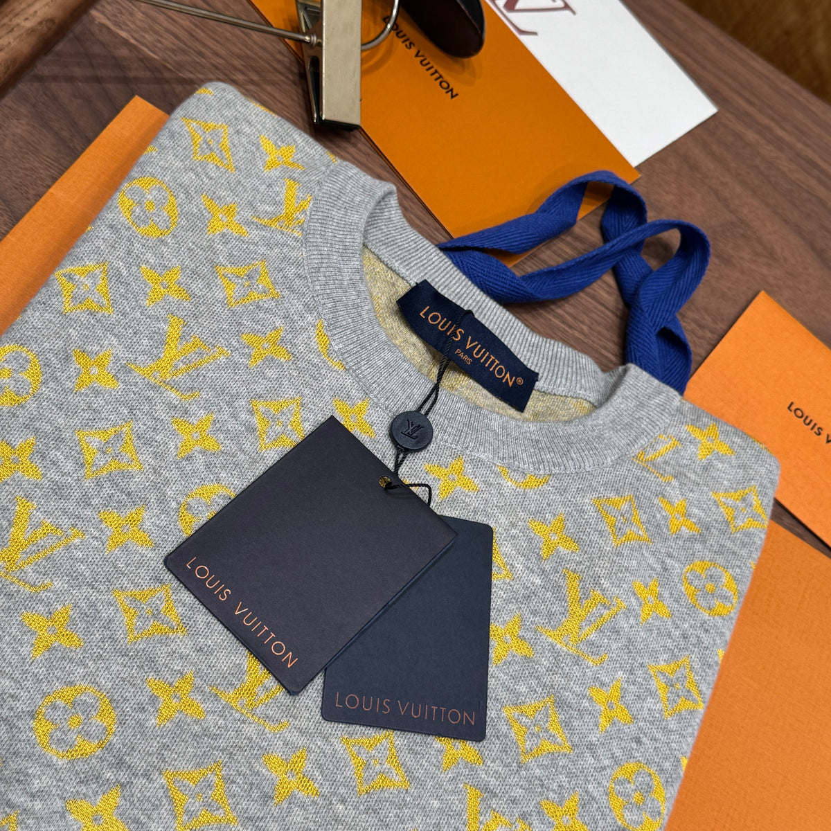 Louis Vuitton T-Shirts- Louis Vuitton Lou T-shirt Premium Designer Cotton T-Shirt