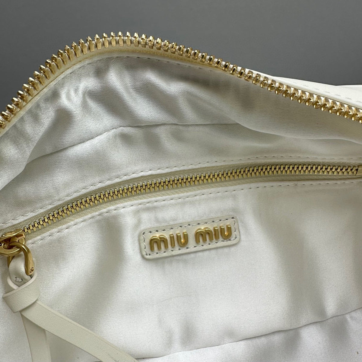 Bags- Miu M Arcadie Bag Elegant Everyday Designer Handbag