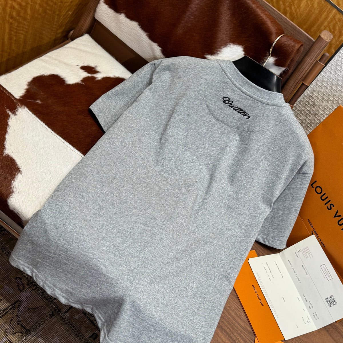 Louis Vuitton T-Shirts- Louis Vuitton Lou T-shirt Premium Designer Cotton T-Shirt