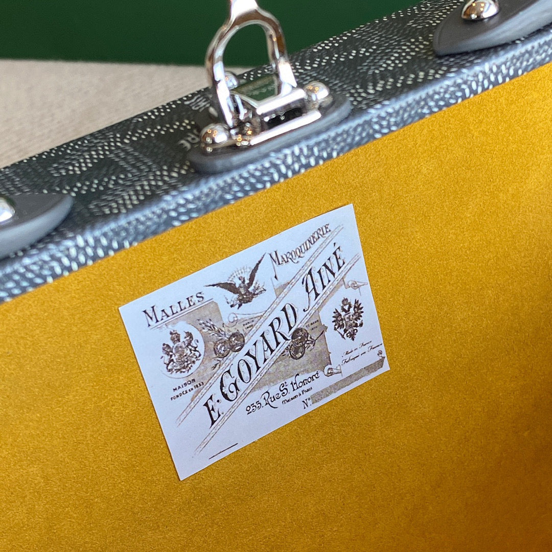 Bags- Goya Grand Hotel Trunk Bag Premium Designer Shoulder Bag