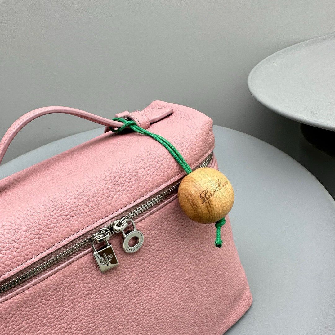 Bags- Loro P Extra Pocket Backpack Luxury Designer Leather Handbag