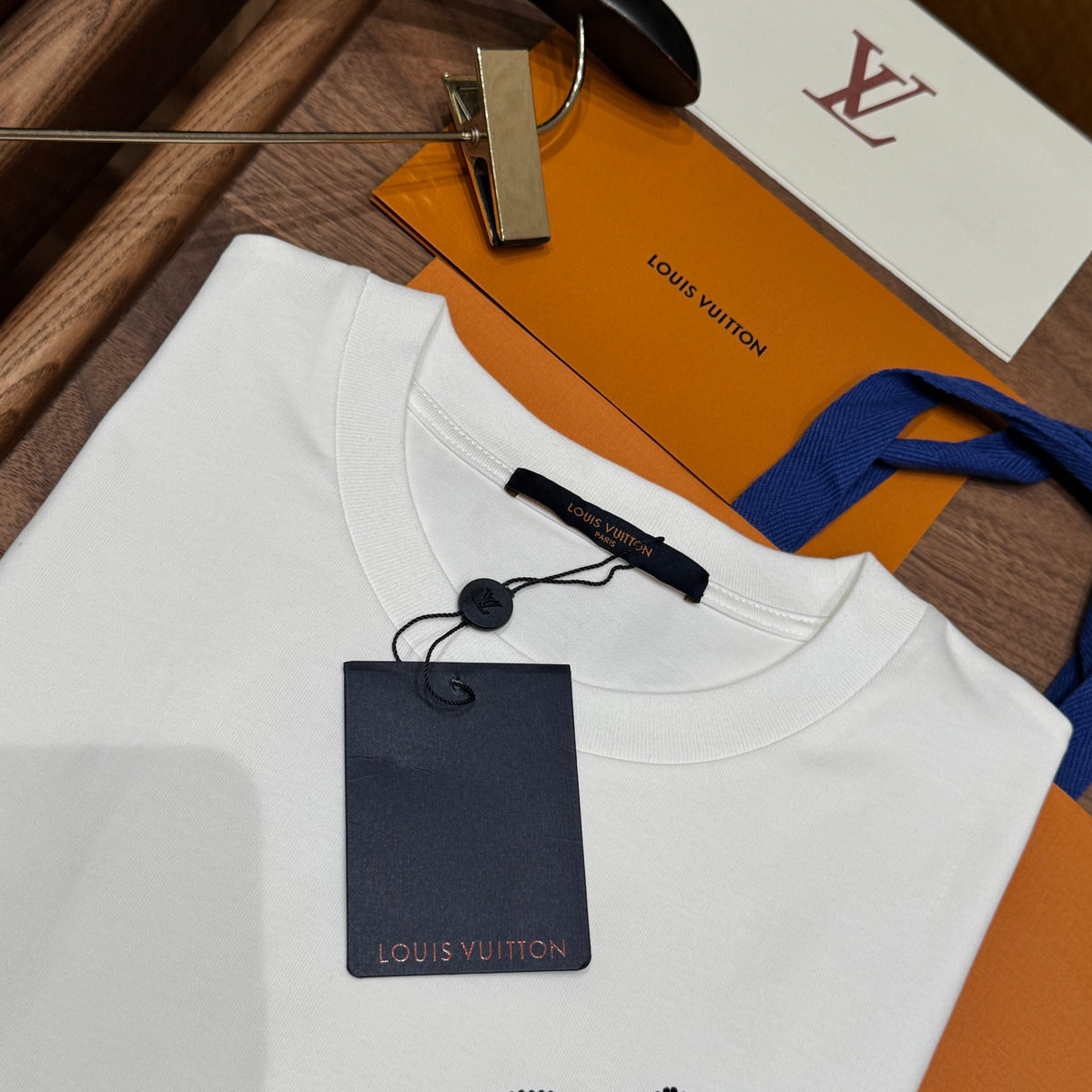 Louis Vuitton T-Shirts- Louis Vuitton Lou T-shirt Premium Designer Cotton T-Shirt