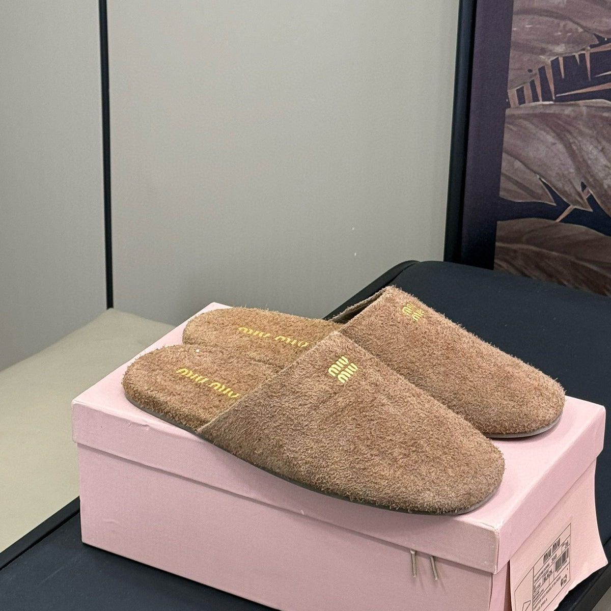 Accessories- Miu M Slippers Premium Everyday Designer Accessory