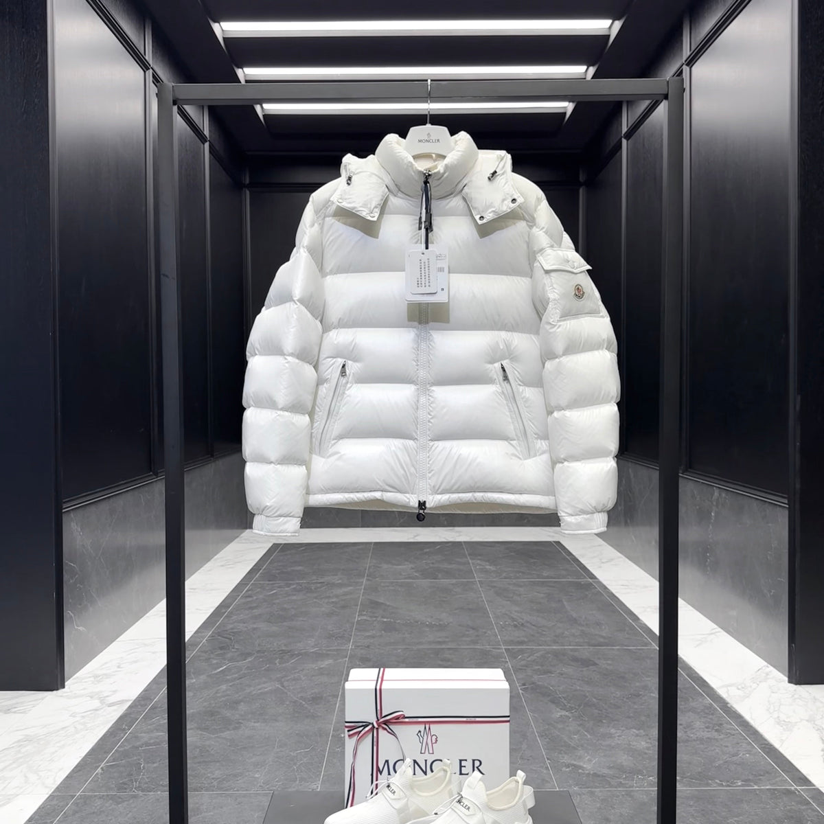 Jackets? Monc Maya Jacket Luxury Designer Outerwear Jacket