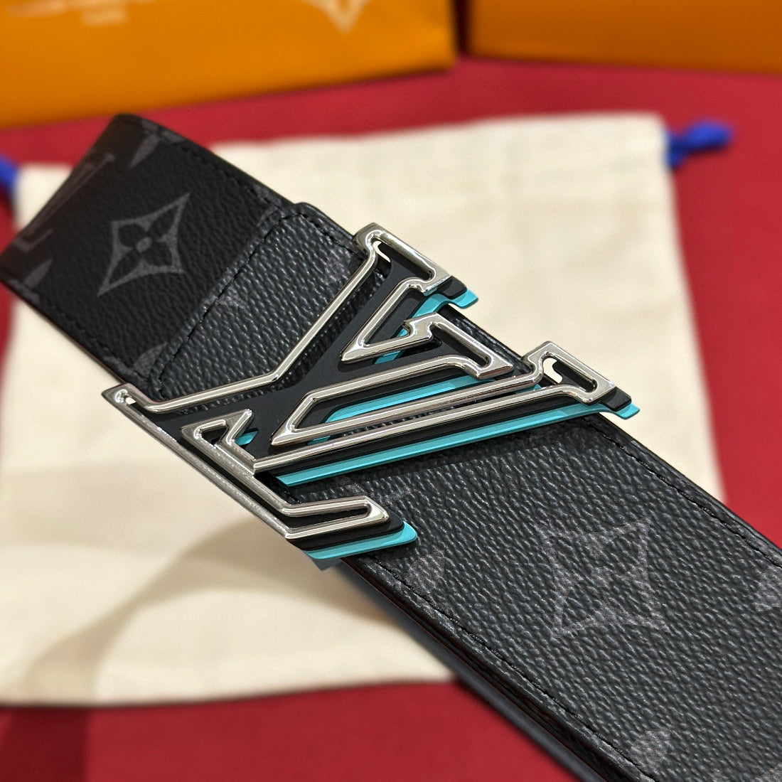 Louis Vuitton Belts- Louis Vuitton Lou Belt Premium Leather Designer Belt