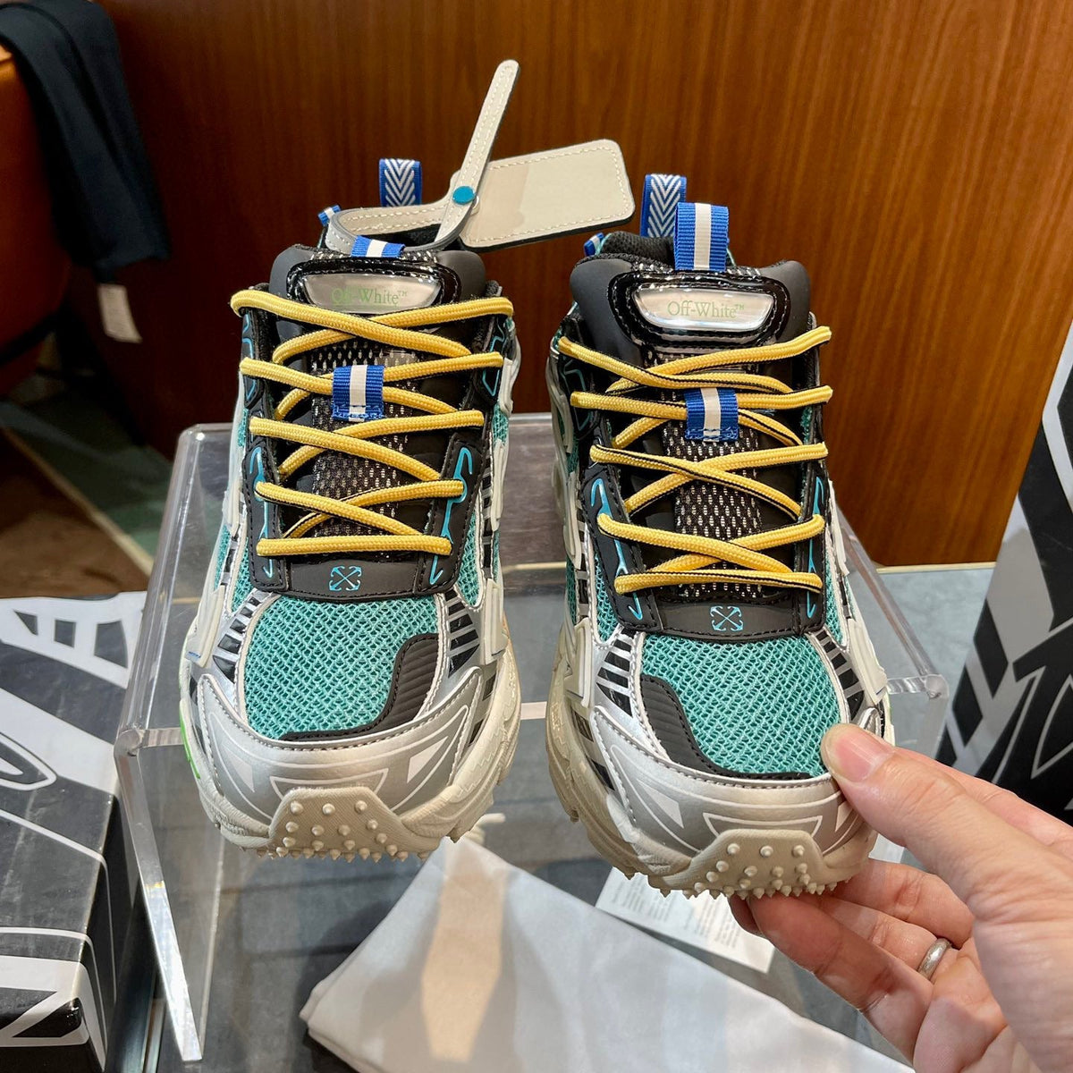 Shoes- Off W x Virgil Abloh Trainers Luxury Lifestyle Designer Footwear