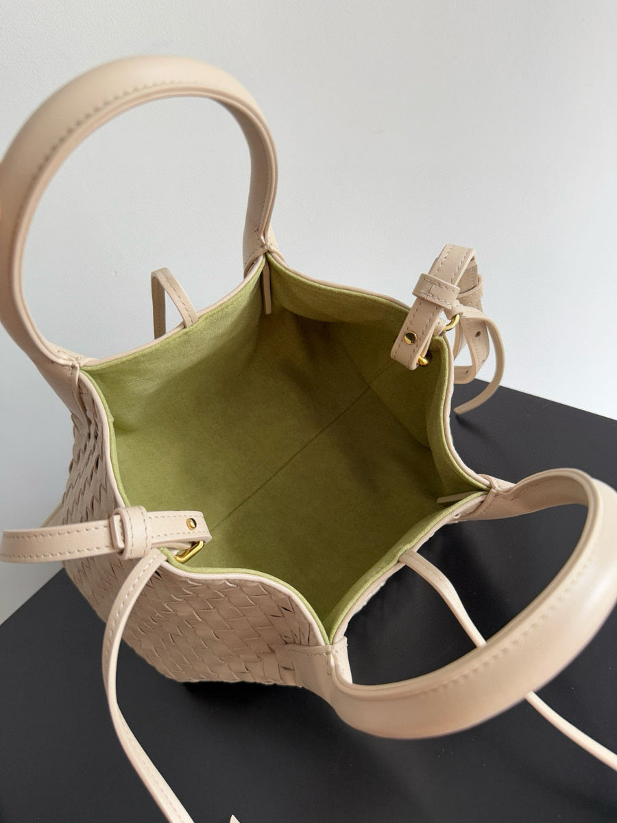 Bags? Bott V Small Pinacoteca Bag Elegant Everyday Designer Handbag