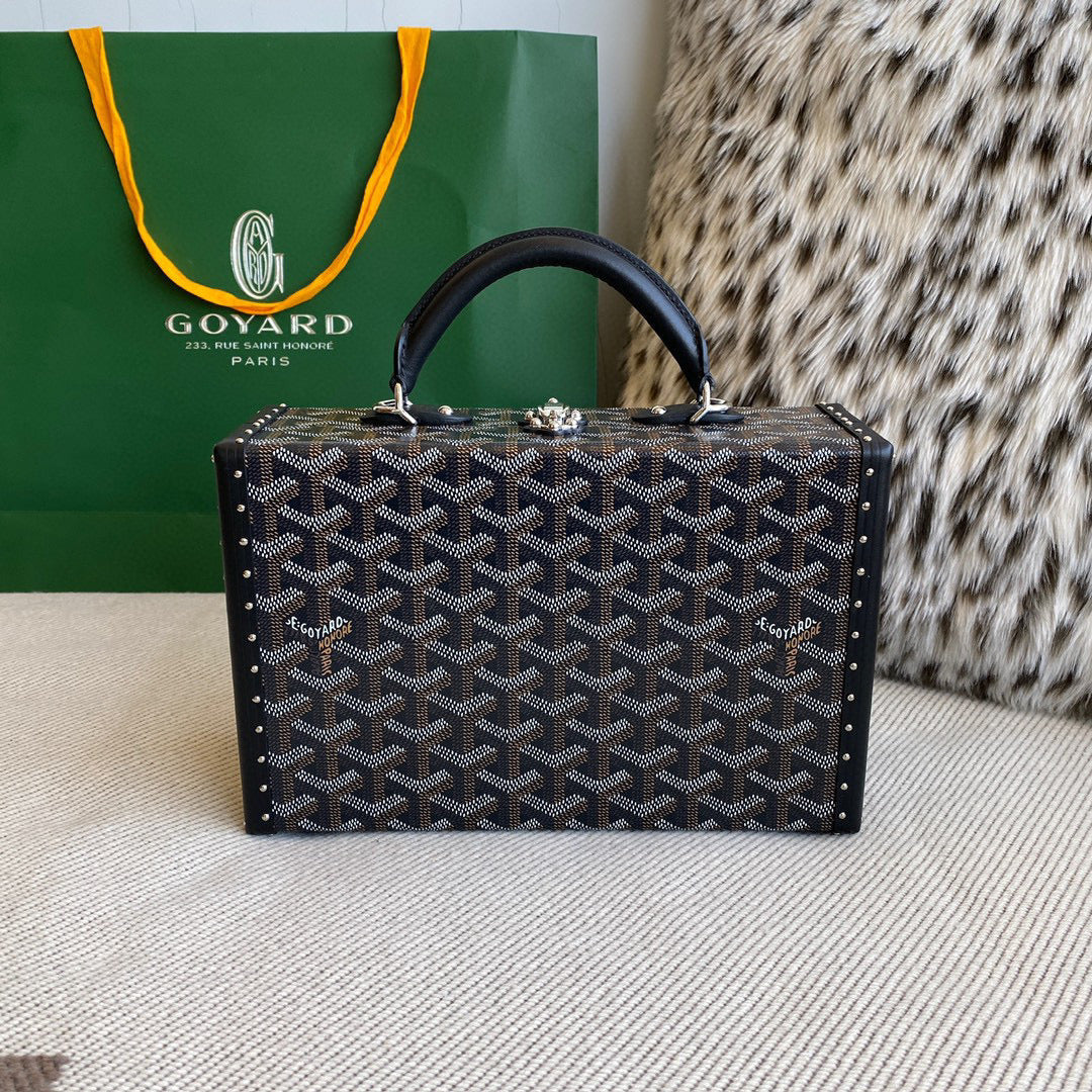 Bags- Goya Grand Hotel Trunk Bag Premium Designer Shoulder Bag