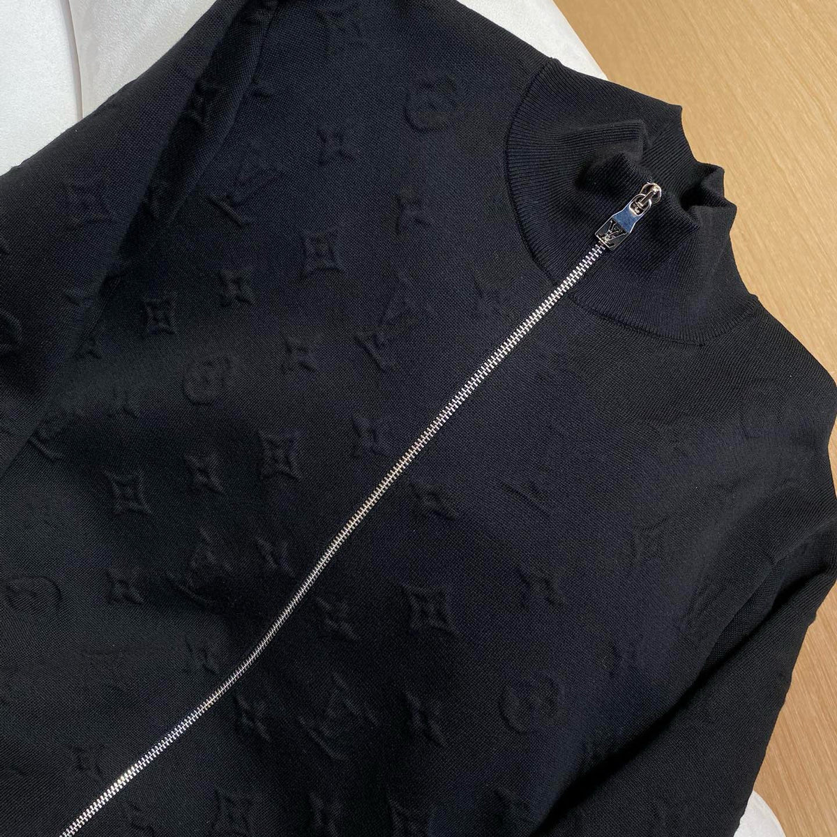 Louis Vuitton Sweaters- Louis Vuitton Lou Zip Jumper Premium Casual Designer Knitwear