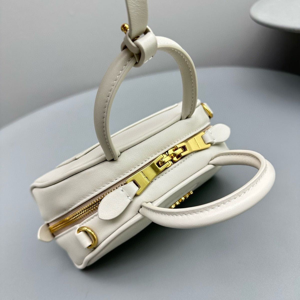 Bags- Miu M Leather Top Handle Bag Luxury Designer Leather Handbag