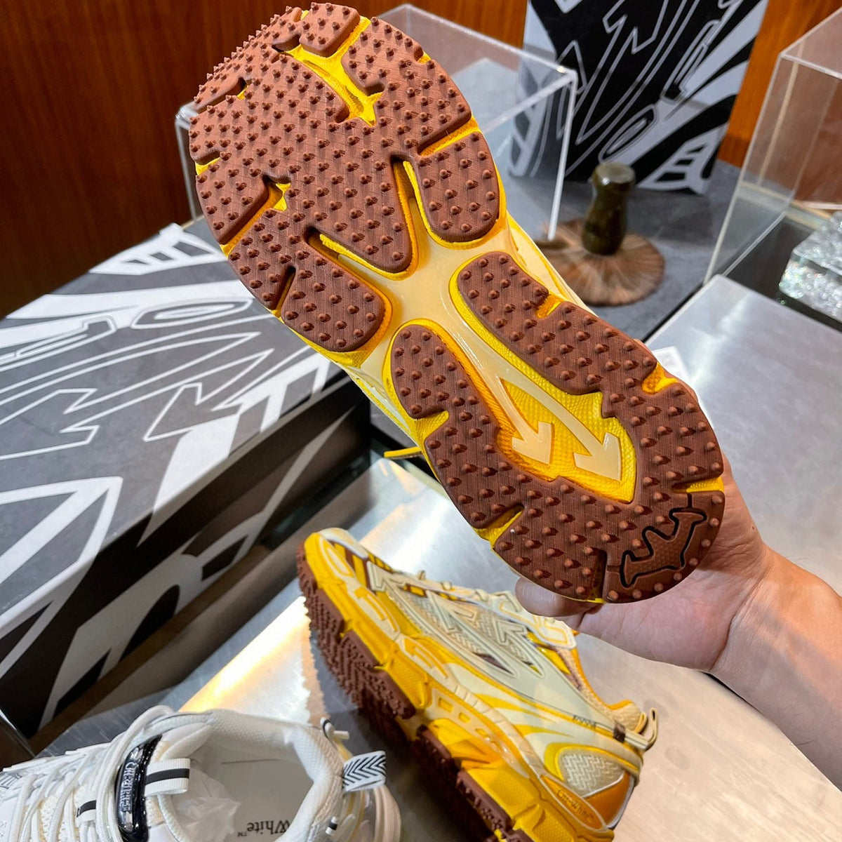 Shoes- Off W x Virgil Abloh Trainers Luxury Lifestyle Designer Footwear
