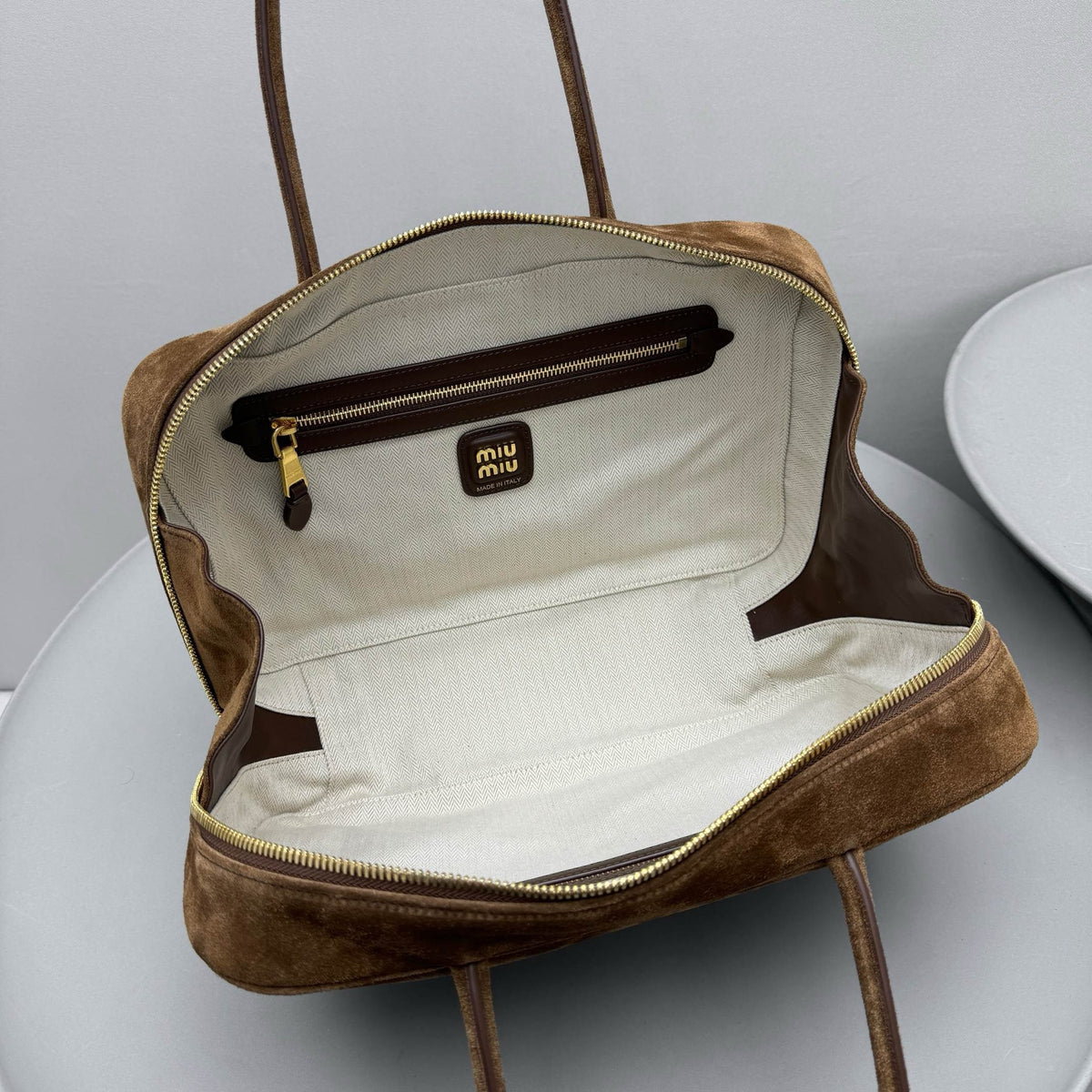Bags- Miu M Beau Bag Elegant Everyday Designer Handbag