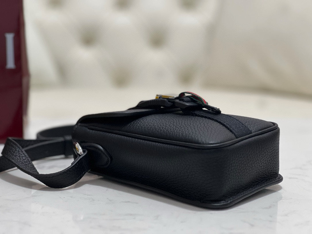 Gucci Bags- Gucci Super Mini Crossbody Bag Elegant Everyday Designer Handbag