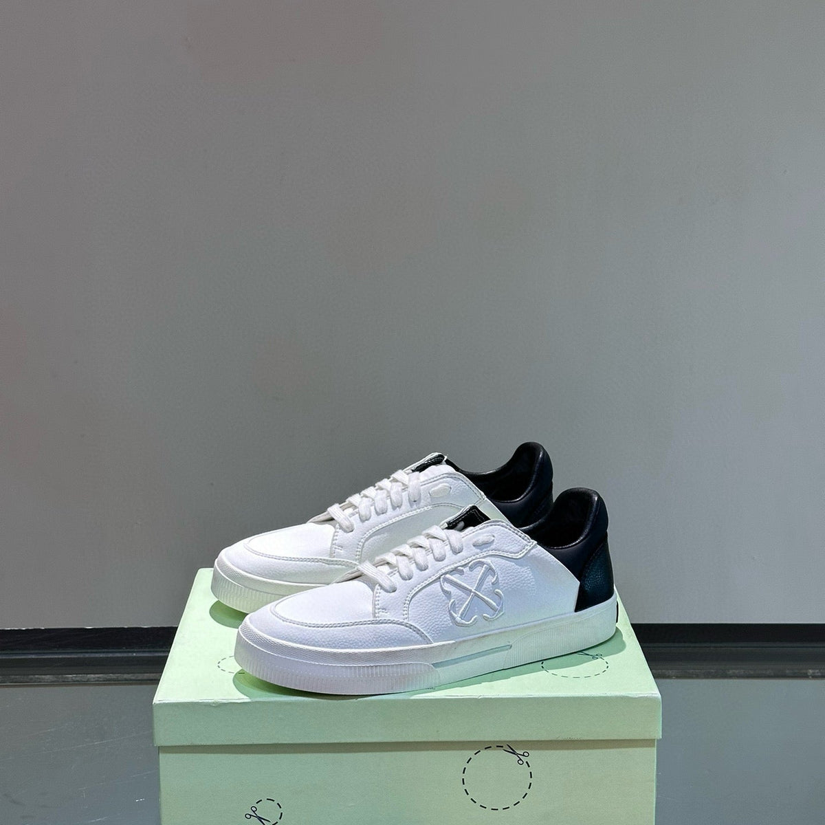Shoes- Off W Trainers Comfortable Everyday Designer Shoes