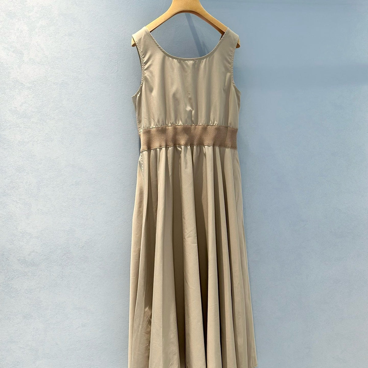 Dresses- Miu M Dress Chic Everyday Designer Dress