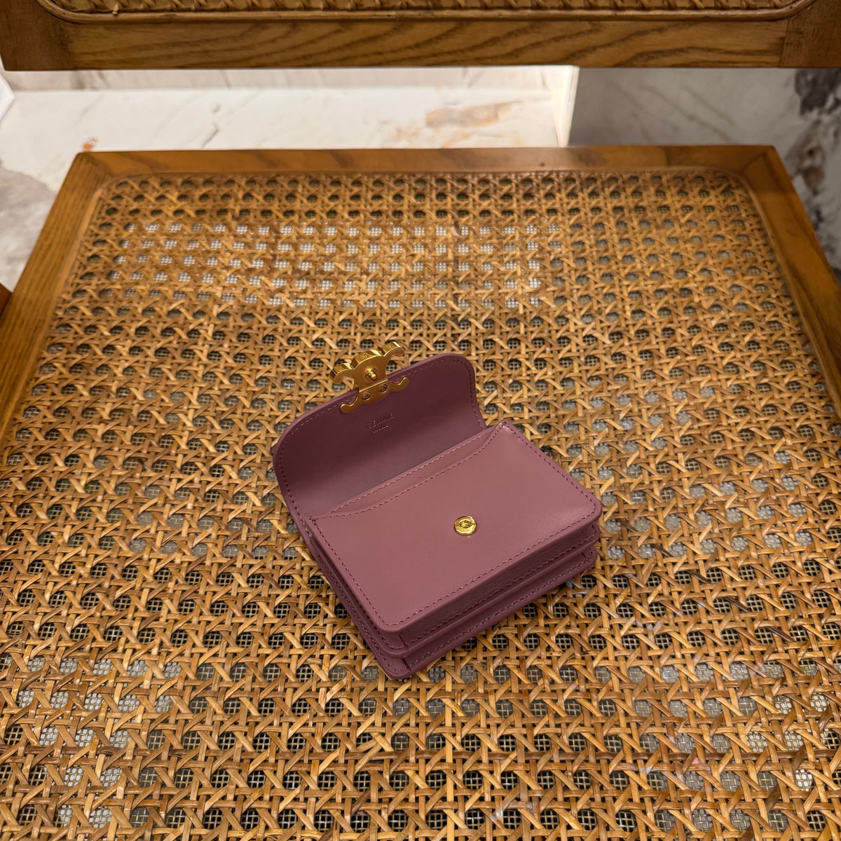 Wallets- Cel Business Card Holder Triomphe Elegant Everyday Leather Wallet