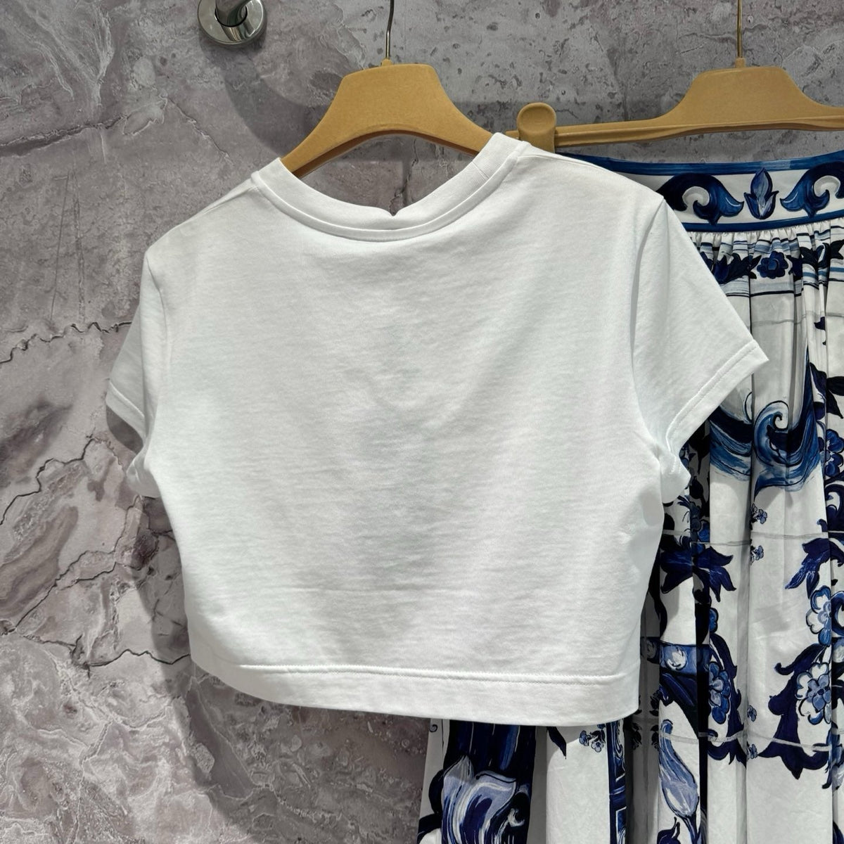 Tops- D&g Crop Top Premium Designer Casual Top