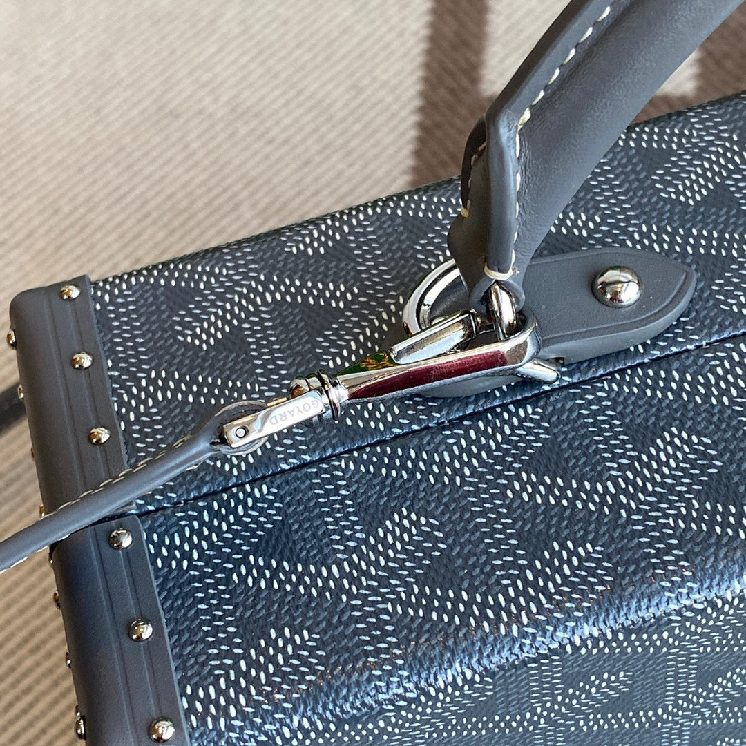 Bags- Goya Grand Hotel Trunk Bag Premium Designer Shoulder Bag