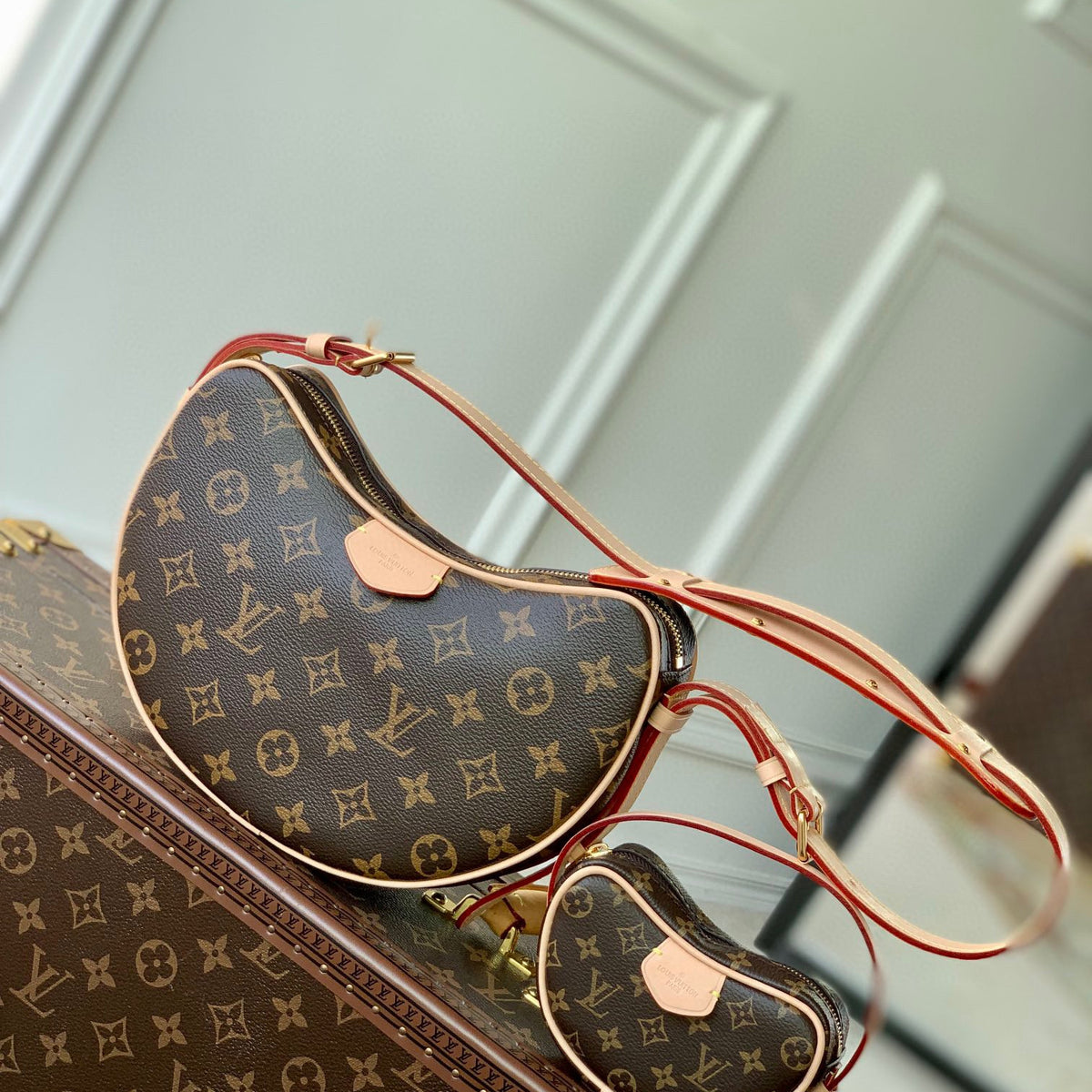 Louis Vuitton Bags- Louis Vuitton Lou Croissant Mm Bag Luxury Designer Leather Handbag