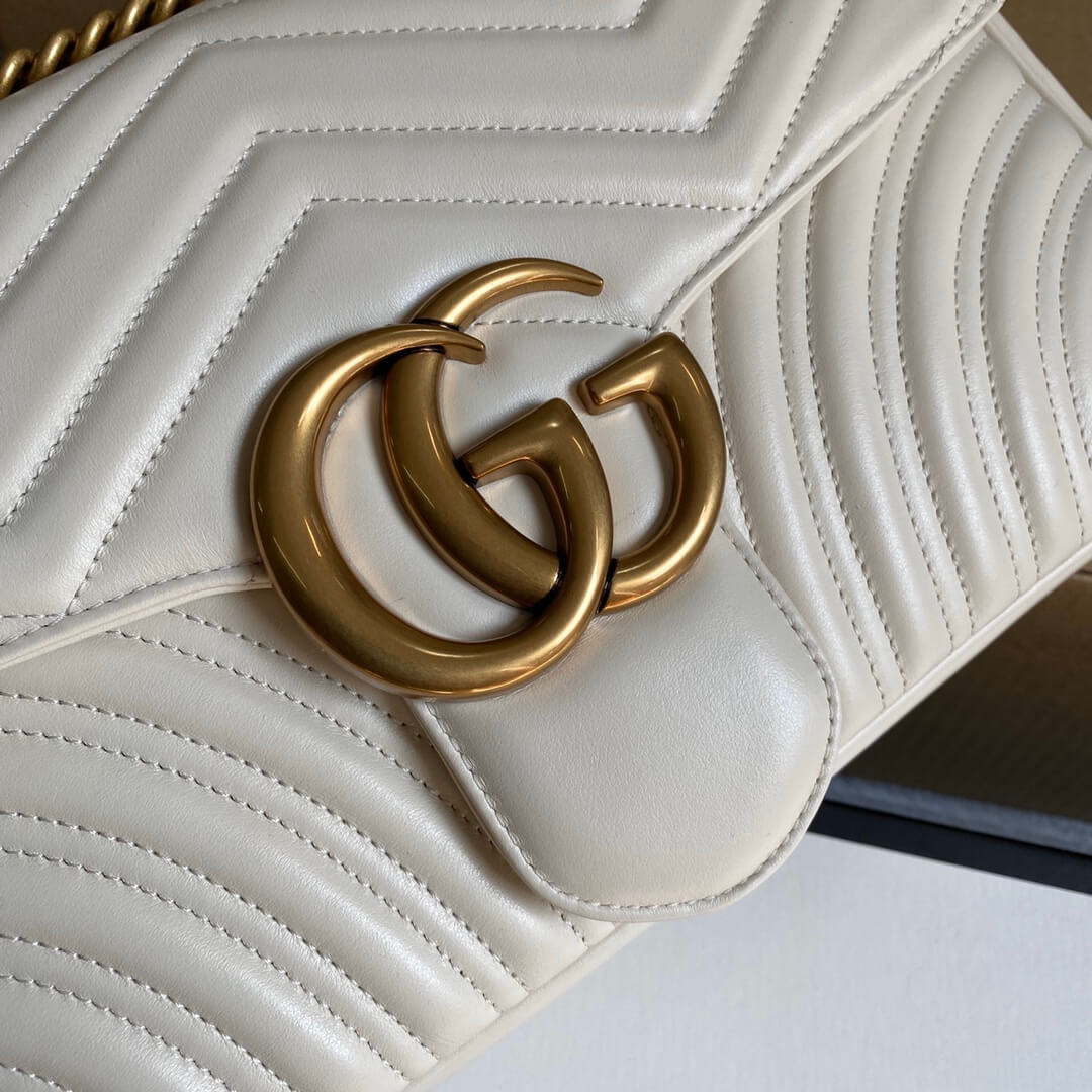 Velouxe ‎443496 Gg Marmont Medium Matelassé Shoulder Bag White Leather Gold Hardware detail shot – authentic designer craftsmanship
