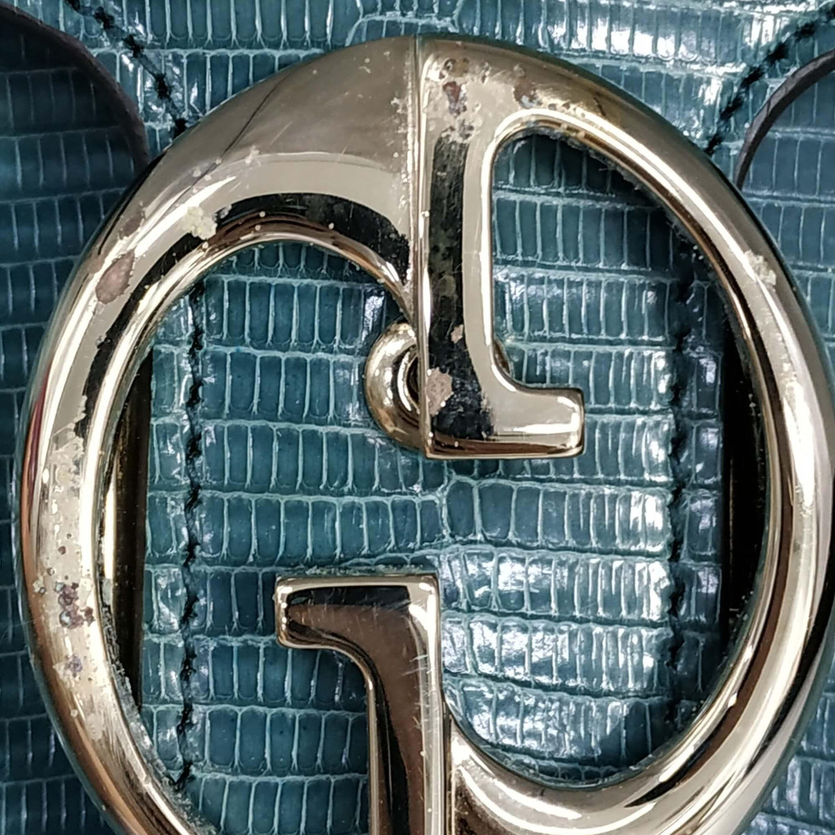 Lizard premium bags detail and craftsmanship close-up