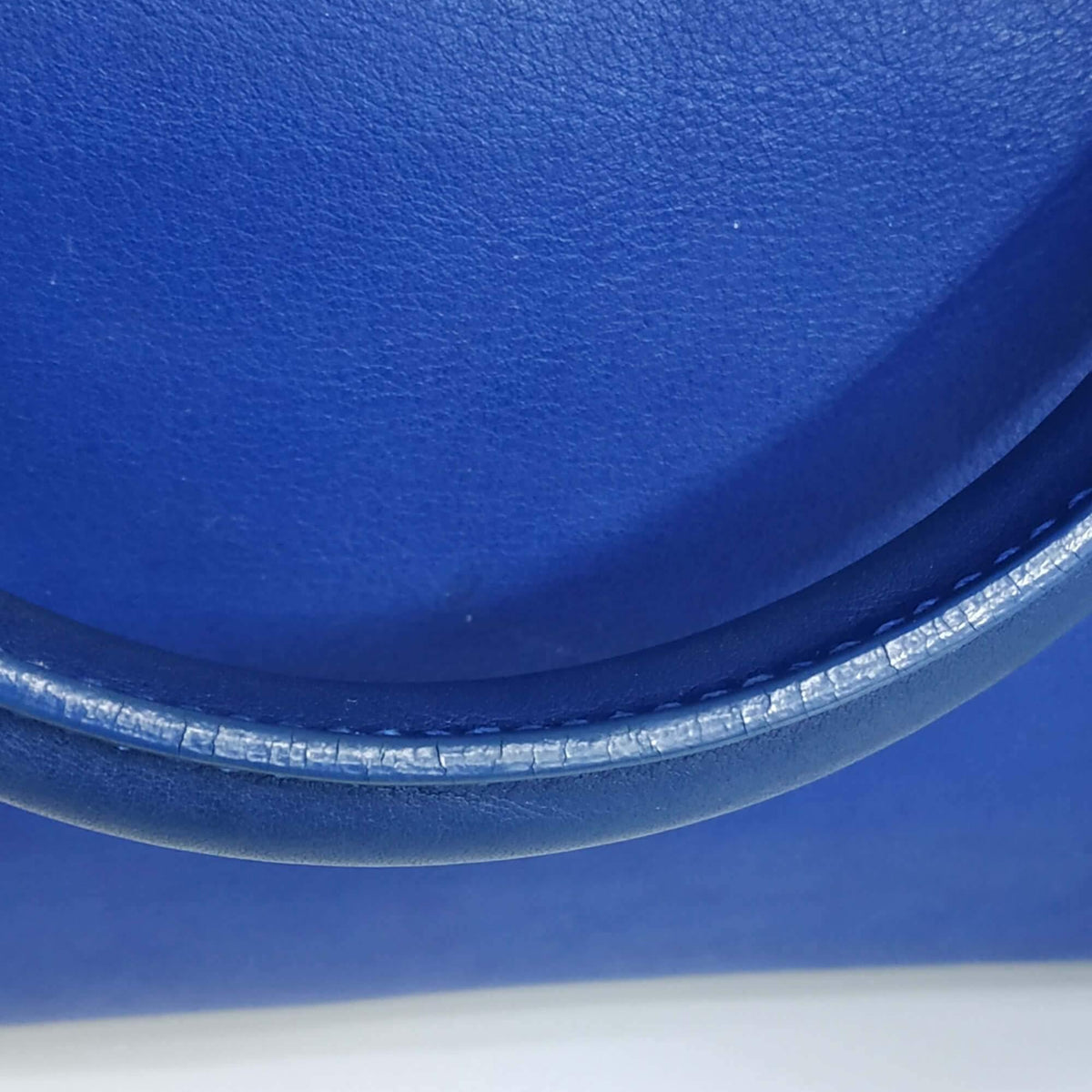 Medium bags side profile designer luxury fashion
