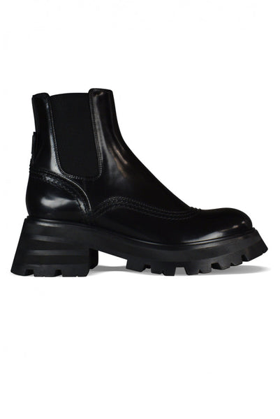 Alexander McQueen Shoes? Alexander Mcqueen Women Wander Chelsea Boots Luxury Lifestyle Designer Footwear