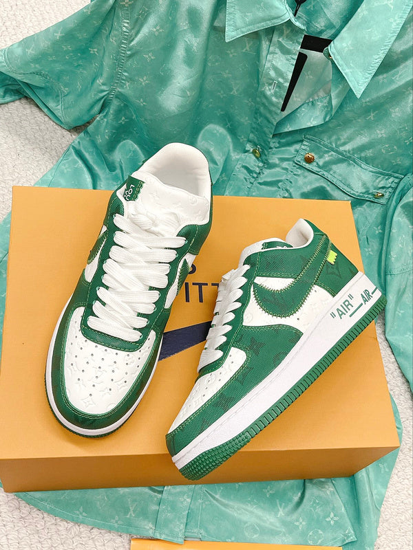 Louis Vuitton shoes Style 358 - packaging and accessories