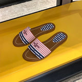 Three-quarter angle view of Louis Vuitton luxury piece style No.084