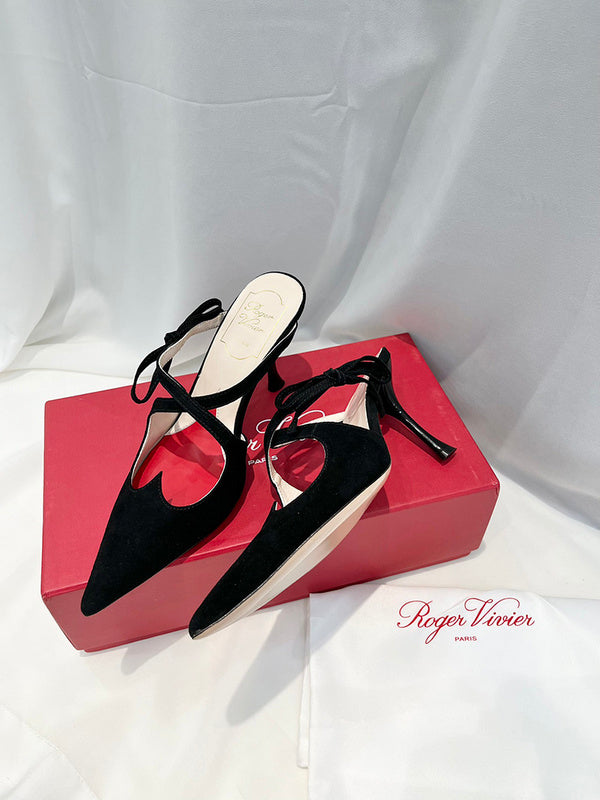 Roger Vivier shoes front view designer style