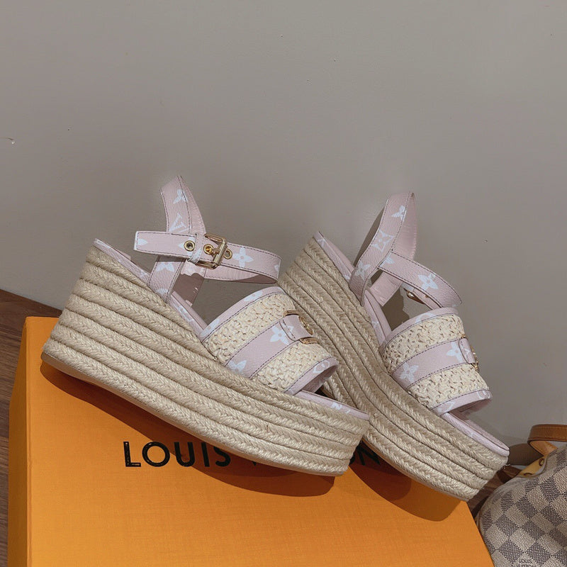 Louis Vuitton shoes Style 356 - sole and craftsmanship detail